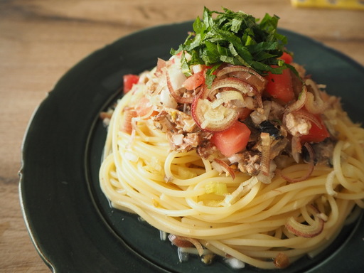 さば缶とトマトの冷製パスタ